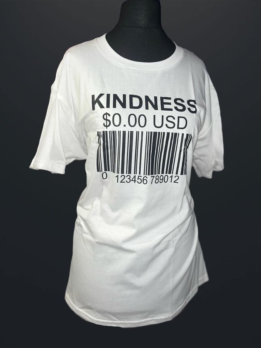 KINDNESS OVERSIZED T-SHIRT